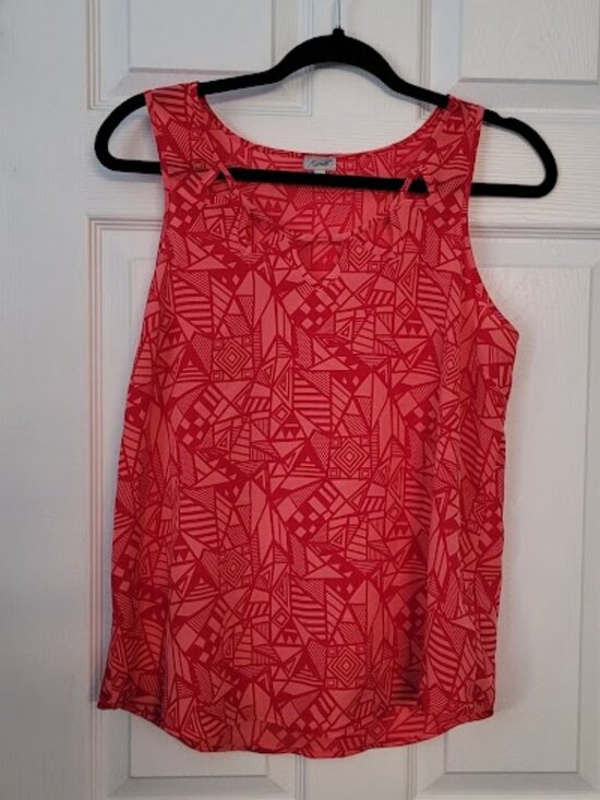 Kismet Tops - Red-Coral Geometric Print Sleeveless Tank Top Kismet Size Small-Coastal-Vacation